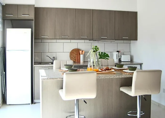 Phaedrus Living: Seaside Luxury Flat Natalia House 102 Apartamento *