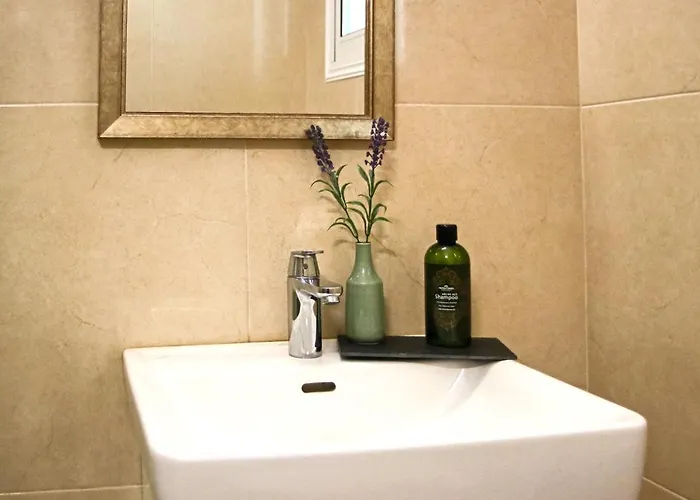 Phaedrus Living: Seaside Luxury Flat Natalia House 102 * Paphos