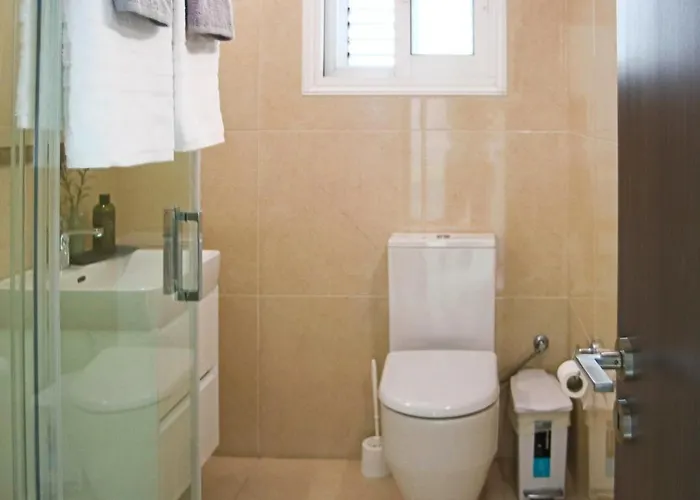 Phaedrus Living: Seaside Luxury Flat Natalia House 102 *