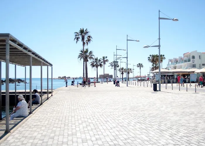 アパート Phaedrus Living: Seaside Luxury Flat Natalia House 102 パ フォス