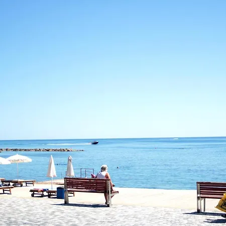 Phaedrus Living: Seaside Luxury Flat Natalia House 102 * Pafos