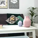 Phaedrus Living: Seaside Luxury Flat Natalia House 102 * Πάφος